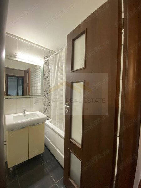 Brancoveanu Garsoniera de inchiriat  42 mp  Decomandata  Proximitate Metrou